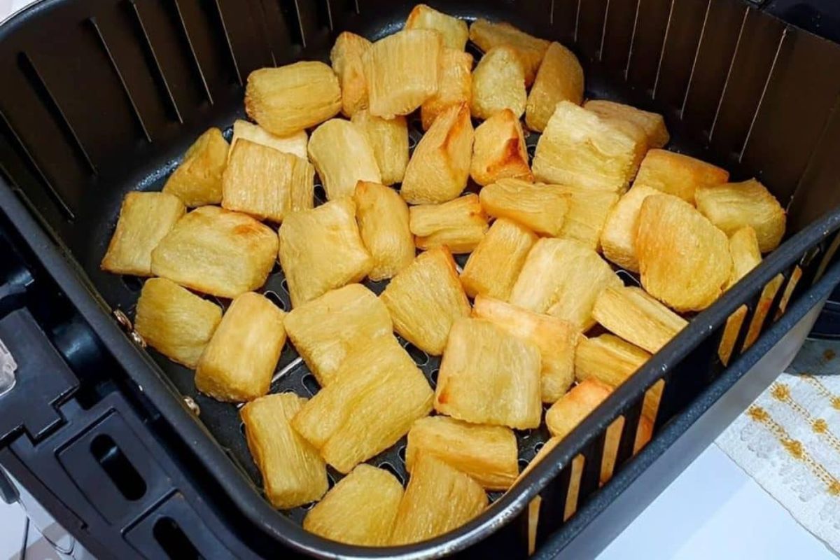 mandioca frita na airfryer