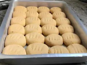 bolachinha de fubá 12 08