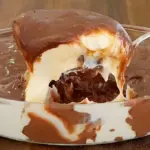 sobremesa simples de chocolate