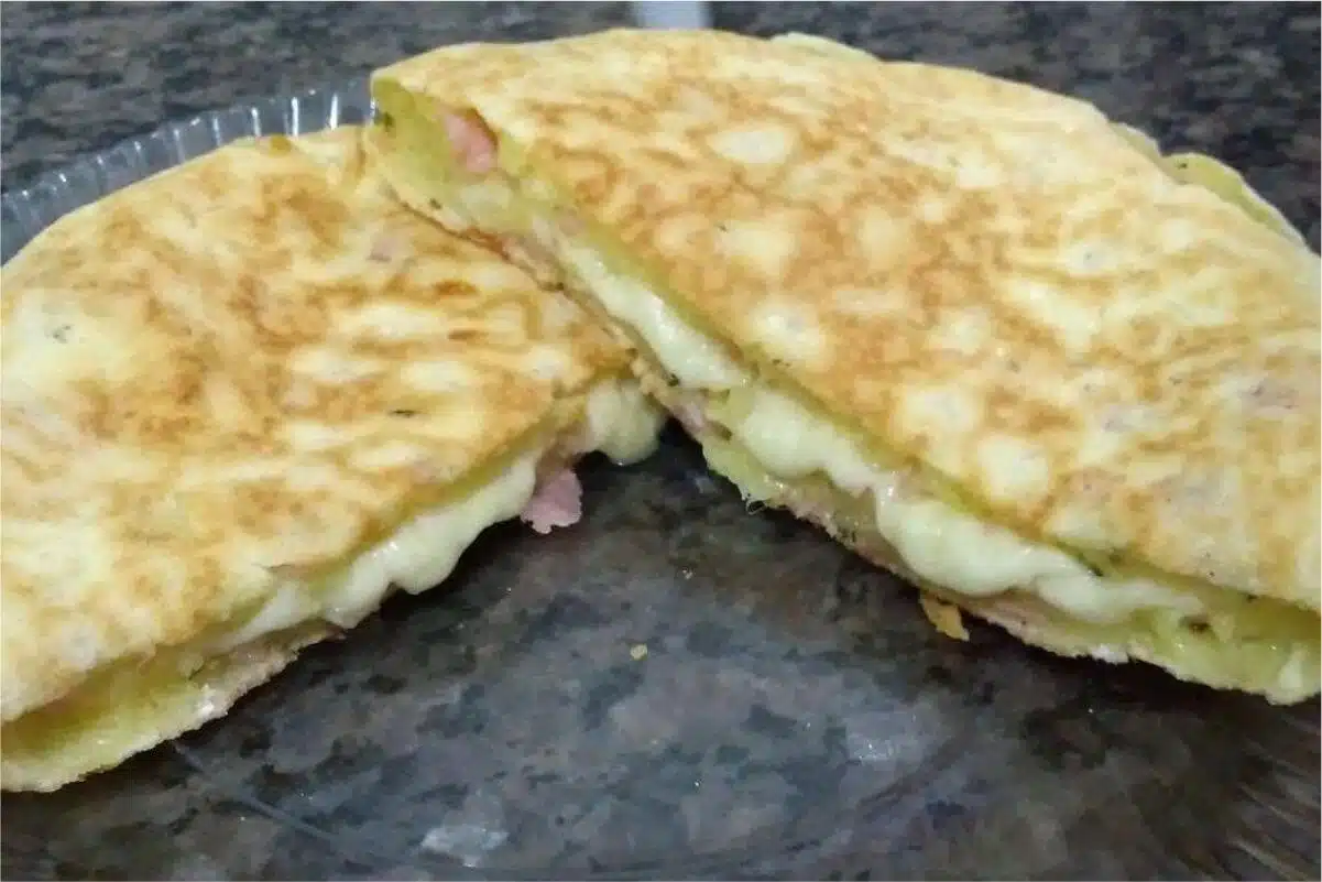 pão de queijo recheado
