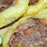 esfiha aberta de carne